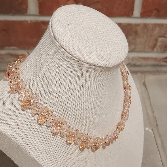 Champagne Choker with matching Earrings - Picture 3 of 15
